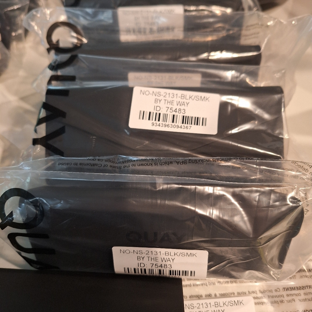 QUAY AUSTRALIA- By The Way Sunglasses- Black, Smoke - Picture 6 of 6